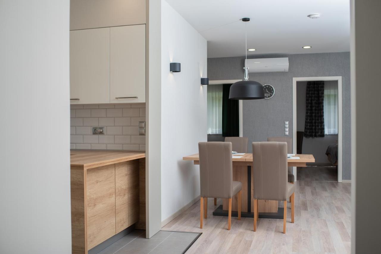 Twins Apartman Heviz Ngoại thất bức ảnh