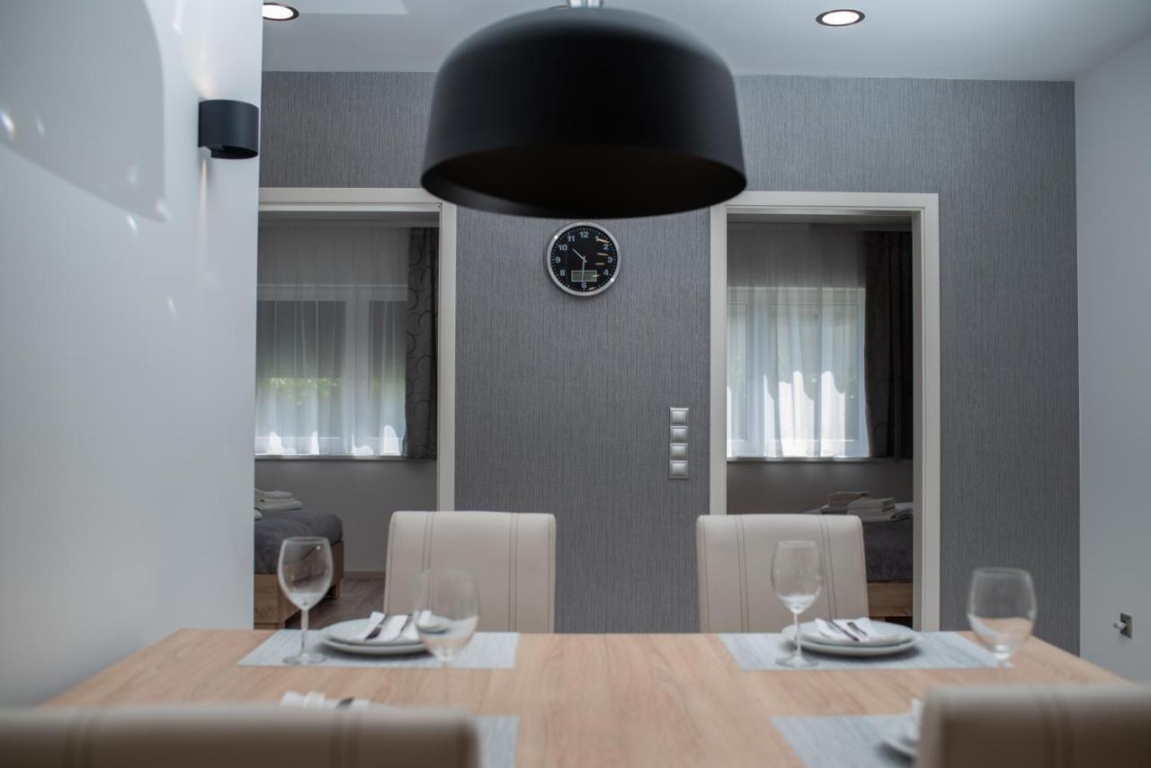Twins Apartman Heviz Ngoại thất bức ảnh
