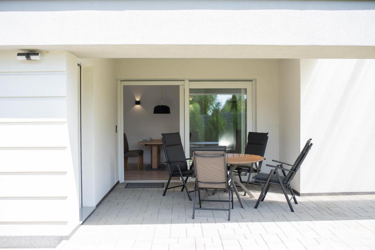 Twins Apartman Heviz Ngoại thất bức ảnh